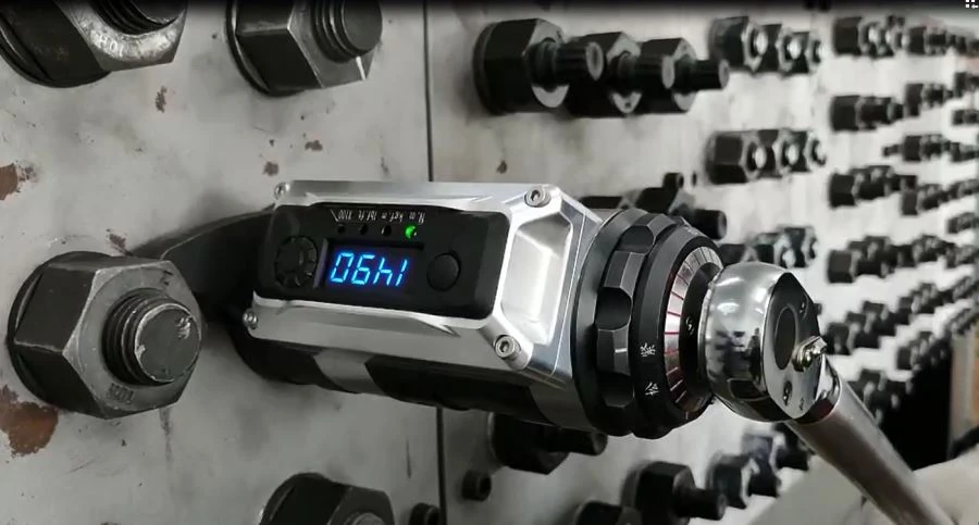 Portable Bolt Torque Detector